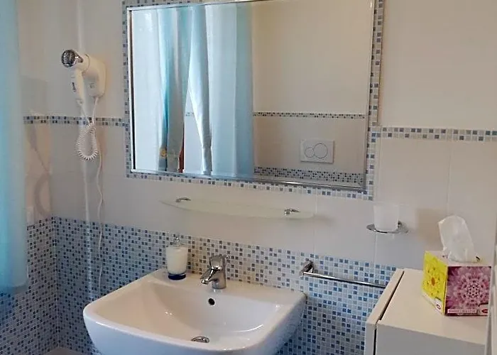 Imperiale Near Pantheon 4* Rome